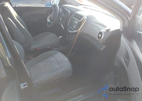 2018 Chevrolet Sonic Ls Auto z USA, uszkodzony, nr VIN 1G1JB5SH9J4108361